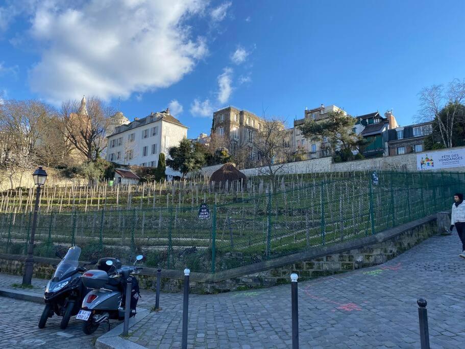 Appartamento Le Fameux Montmartre Parigi